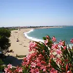 Appartement Au Racou A 100m De La Avec Piscine Et Parking - Fr-1-732-7 *