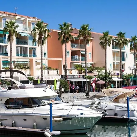 T2 Lumineux Au Racou Avec Piscine Et Parking, 100m De La - - Fr-1-732-7 Apartman *