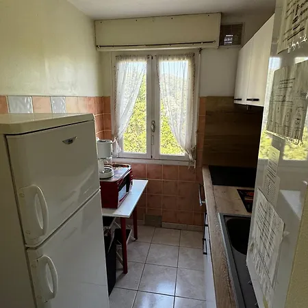 Au Racou A 100m De La Avec Piscine Et Parking - Fr-1-732-7 *