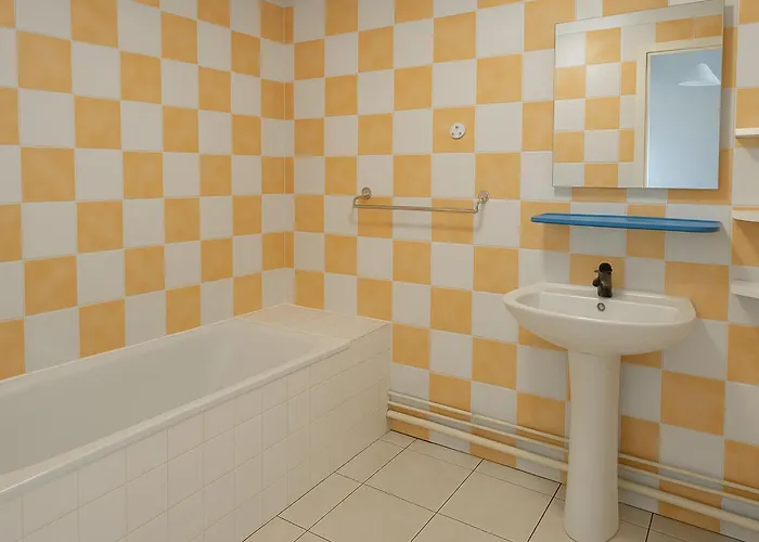 アパート Au Racou A 100m De La Avec Piscine Et Parking - Fr-1-732-7 *